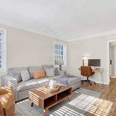 Ardsley Upscale Living Unit #2