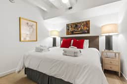 State Street Retreat - Image 2