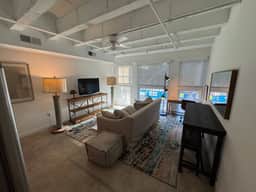 Wright Square Condo - Image 4
