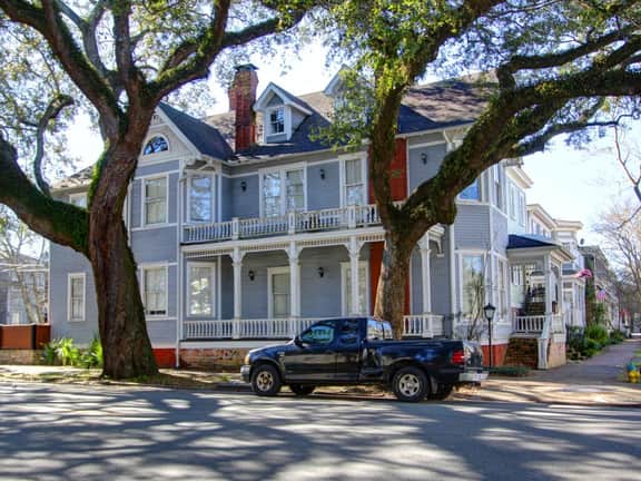 Big Blue House - Both Units - Near Forsyth Park - Image 3