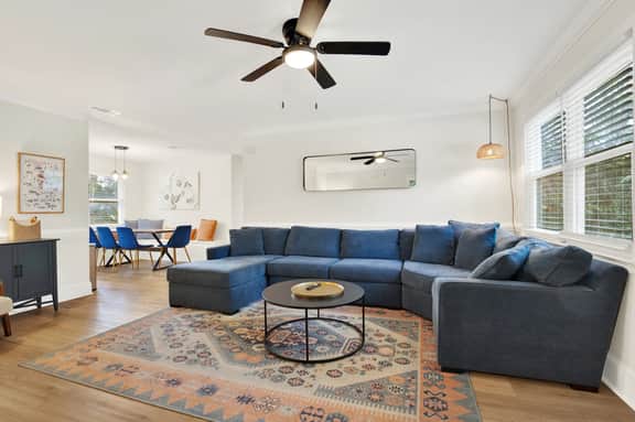 Kings Way Bungalow - Image 5