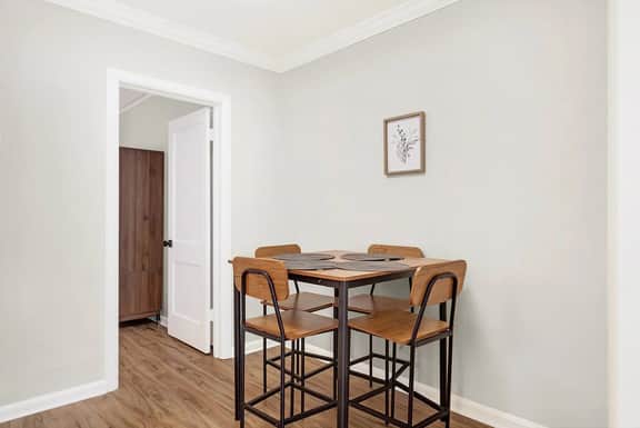 Ardsley Upscale Living Unit #2 - Image 4