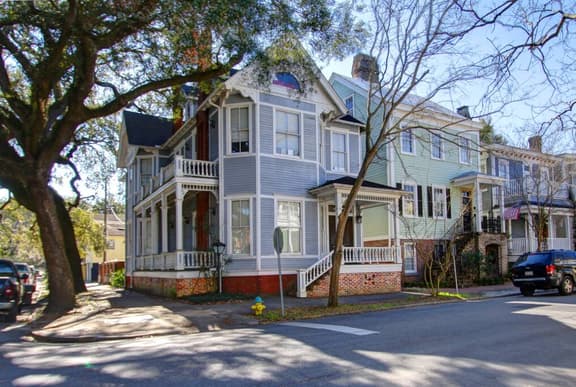 Big Blue House - Near Forsyth Park - Lower - Image 1